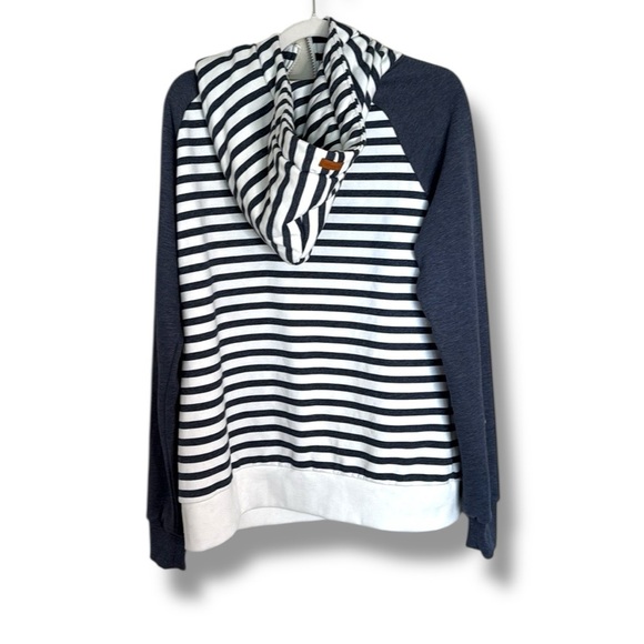 Wanakome Faith Pullover Hoodie The Old Mill Size XL - Picture 9 of 9